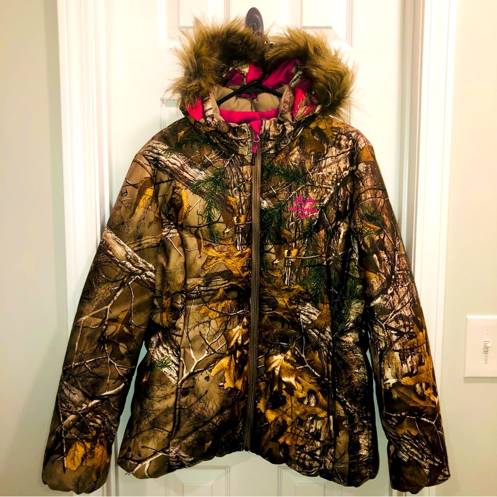 Real Tree womenswear’s coat!